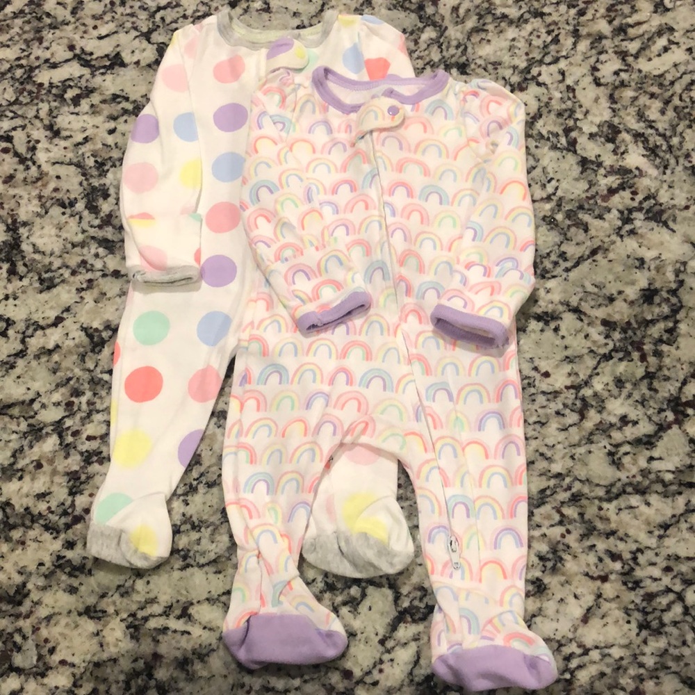Cloud Island pajamas set. Size: Newborn